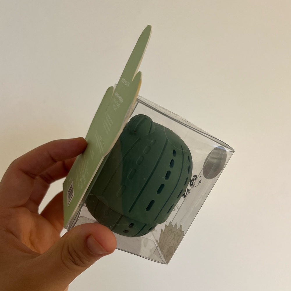 Make Up Sponge - Picture 3 of 4